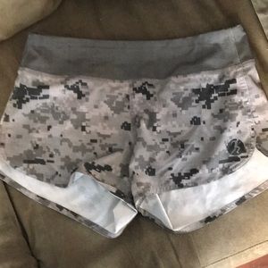 Digital camp booty shorts